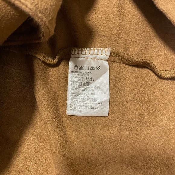 Ethereal Tan Suede-Like zipper side vest size S - Picture 5 of 6